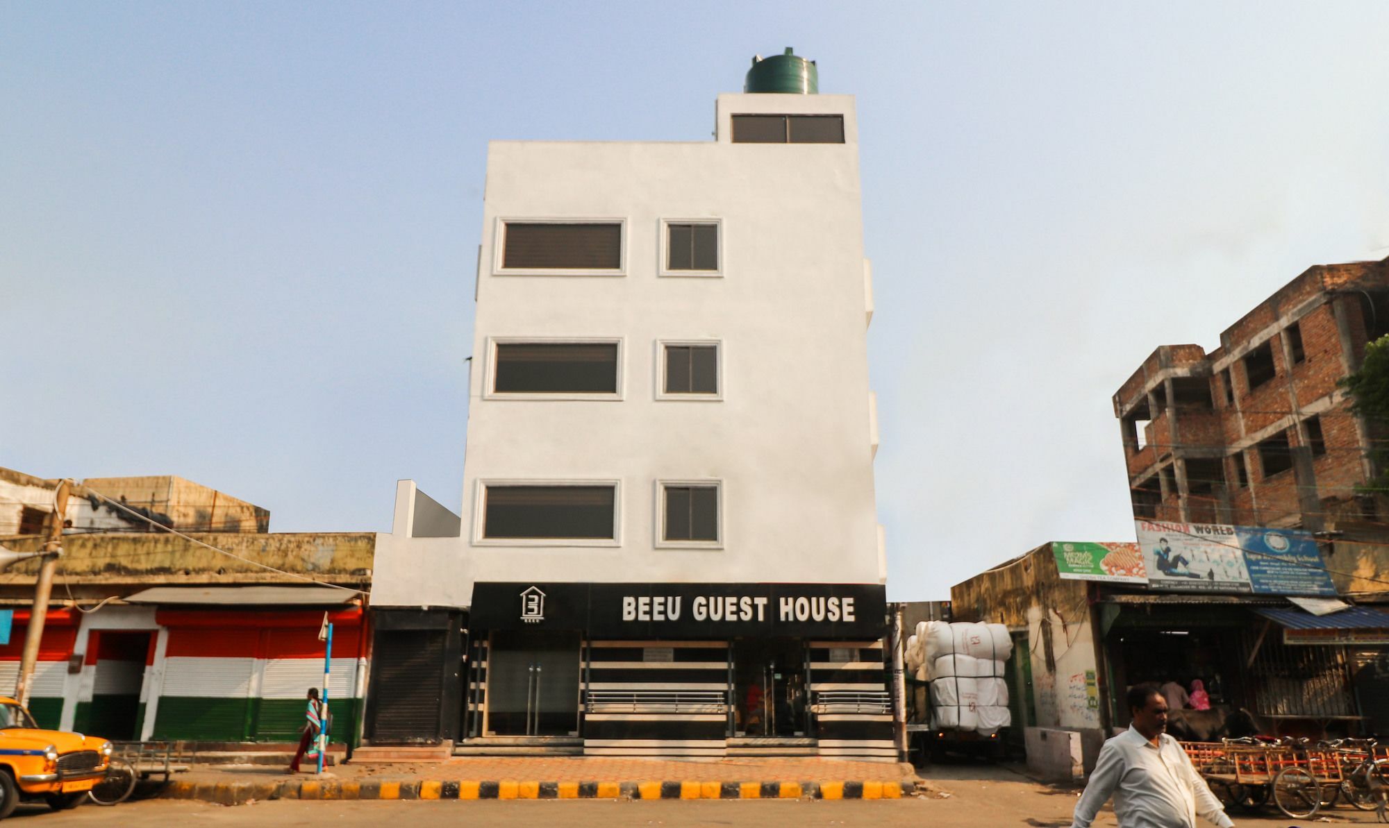Capital O 8318 Beeu Guest House Liluah Екстер'єр фото